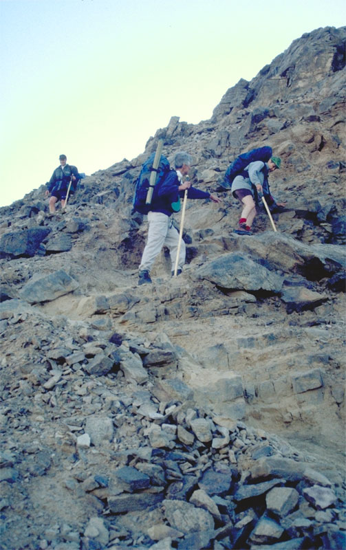 Afdaling in het Fish River canyon 1