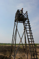 Uitkijktoren langs het pad