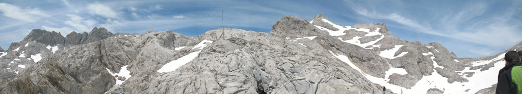 Panorama van landschap rondom Caban